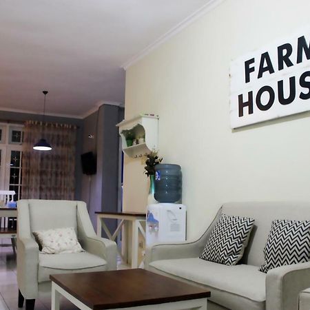 Farmhouse Homestay Jogja Yogyakarta Esterno foto