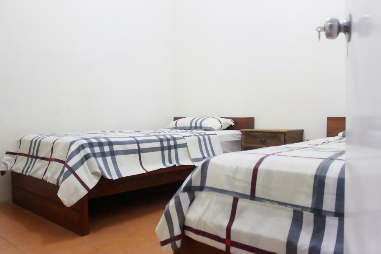 Farmhouse Homestay Jogja Yogyakarta Esterno foto