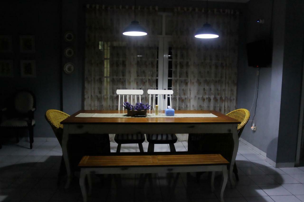Farmhouse Homestay Jogja Yogyakarta Esterno foto